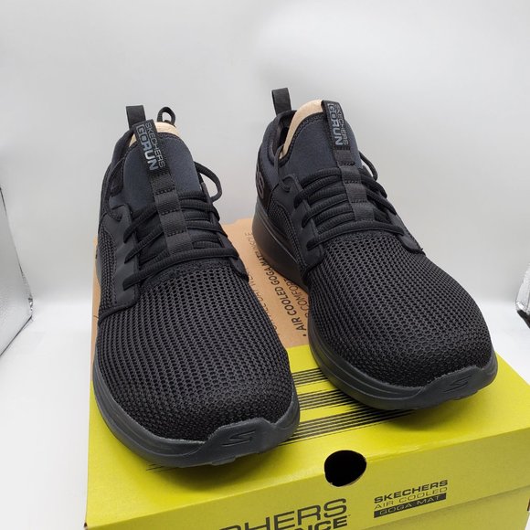 Skechers Men's Go Fast Valor-Performance Running and Walking Shoe Sneaker | 12.5 - Picture 7 of 8